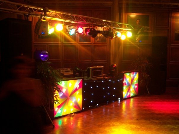 Anlagentechnik Keyboarder Karl Dj und Alleinunterhalter